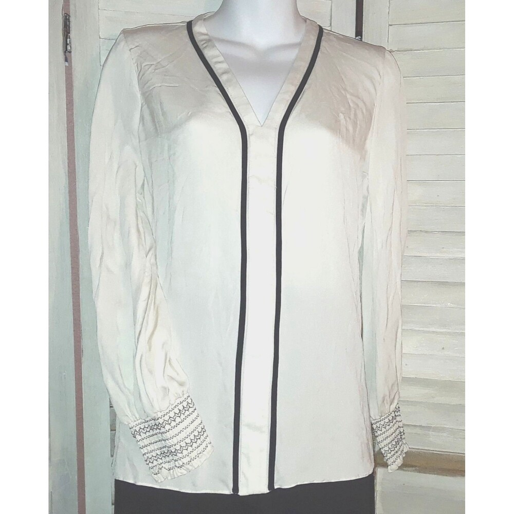 Elie Tahari Women's Blouse Size Small 100% Silk Smocked Cuffs Formal Wear